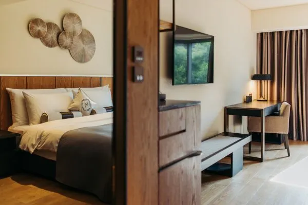 住房專案｜Stay & Taste